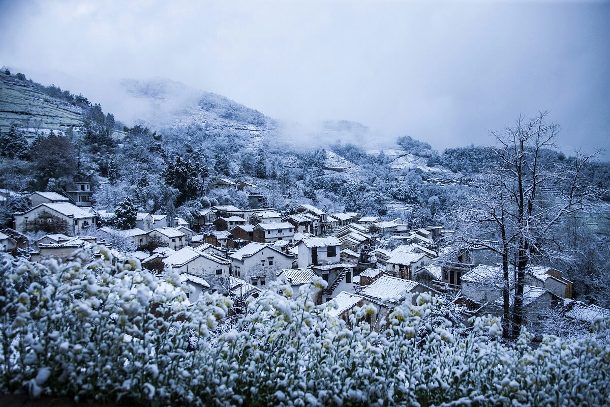 石潭春雪